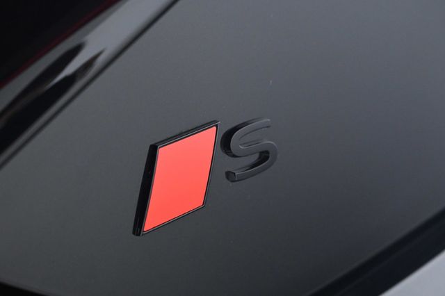 2026 Audi S e-tron GT Premium Plus quattro - 22934463 - 24