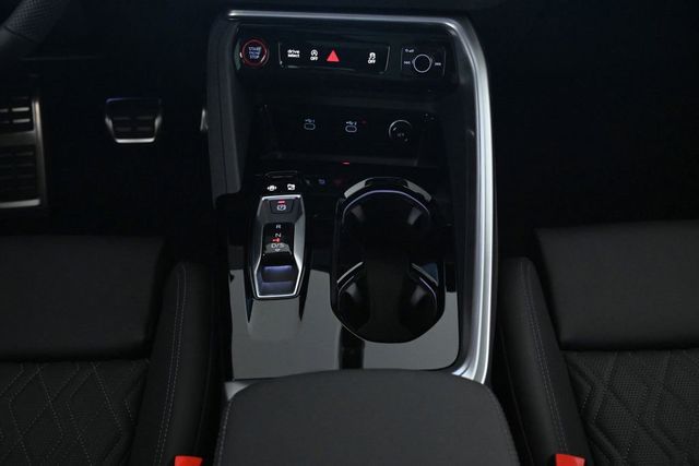 2026 Audi SQ5 Premium Plus 3.0 TFSI quattro - 23010229 - 12