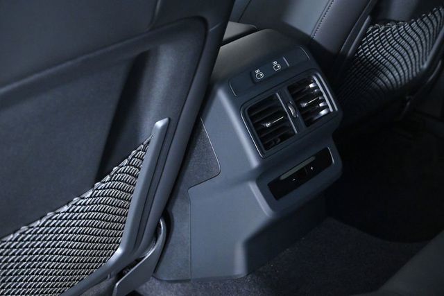 2026 Audi SQ5 Premium Plus 3.0 TFSI quattro - 23010250 - 16