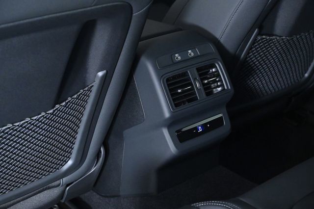 2026 Audi SQ5 Premium Plus 3.0 TFSI quattro - 23023942 - 16
