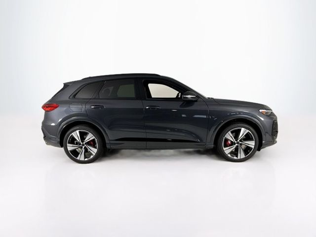 2026 Audi SQ5 Premium Plus 3.0 TFSI quattro - 23060331 - 5
