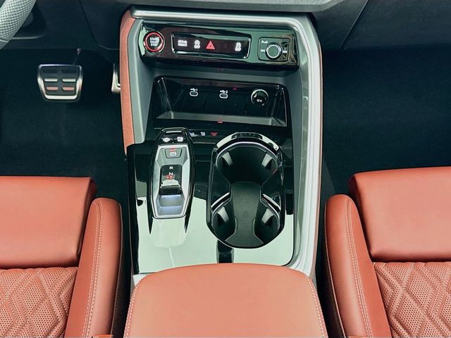2026 Audi SQ5 Premium Plus 3.0 TFSI quattro - 23060935 - 12