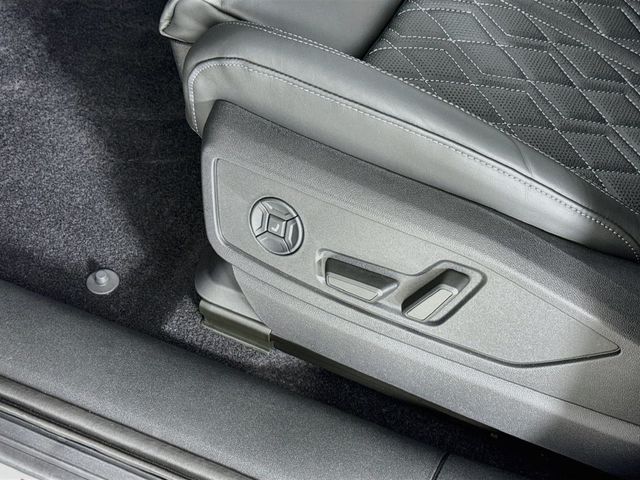2026 Audi SQ5 Premium Plus 3.0 TFSI quattro - 23078937 - 22