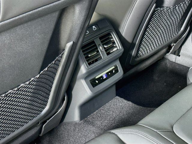 2026 Audi SQ5 Prestige 3.0 TFSI quattro - 23080438 - 16