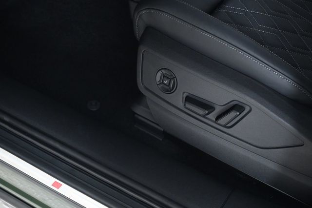 2026 Audi SQ5 Sportback Premium Plus 3.0 TFSI quattro - 23004163 - 22