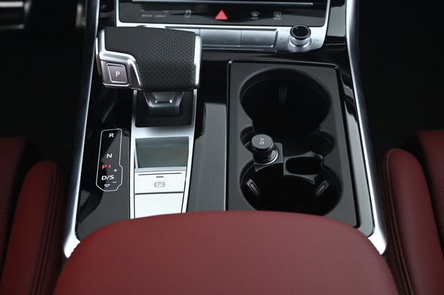 2026 Audi SQ7 Premium Plus - 22935048 - 12