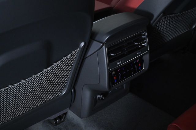 2026 Audi SQ7 Premium Plus - 22935048 - 16