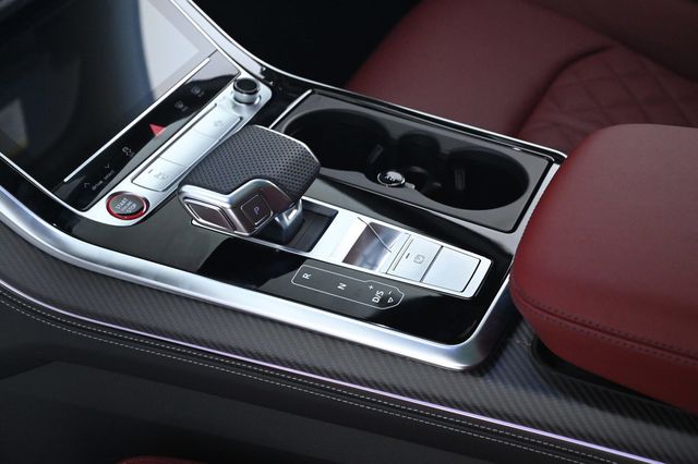 2026 Audi SQ7 Premium Plus - 22935048 - 18