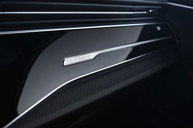 2026 Audi SQ7 Premium Plus - 22935048 - 19