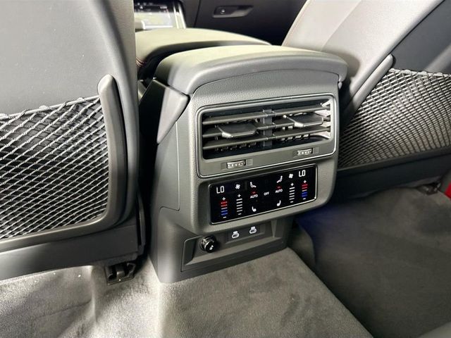2026 Audi SQ7 Prestige - 23031882 - 16