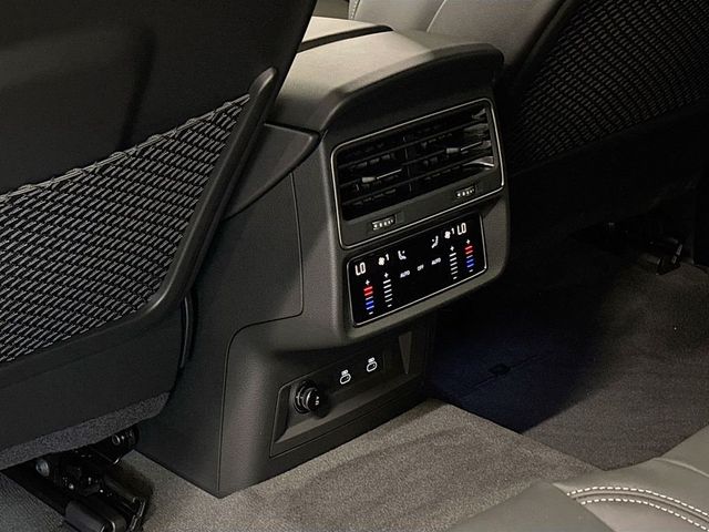 2026 Audi SQ8 Premium Plus quattro - 23051851 - 16
