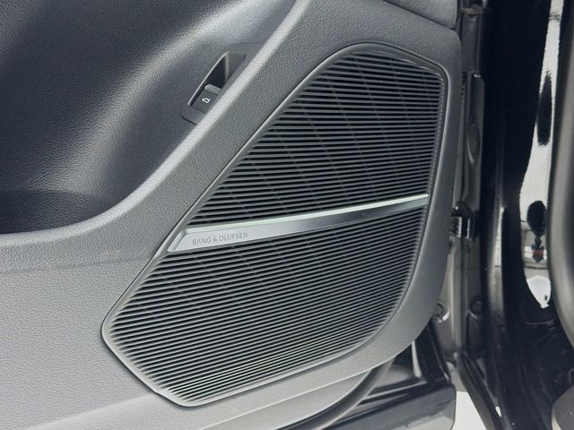 2026 Audi SQ8 Prestige quattro - 22985509 - 19