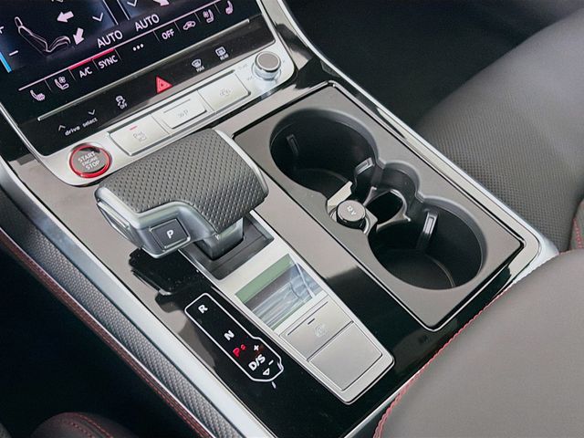 2026 Audi SQ8 Prestige quattro - 22985510 - 17