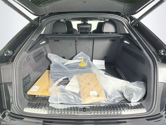 2026 Audi SQ8 Prestige quattro - 22985510 - 28
