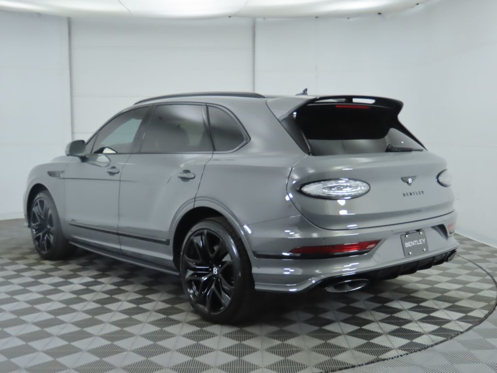 2026 Bentley Bentayga Speed photo 3
