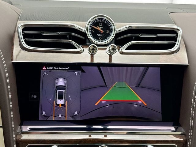 2026 Bentley Bentayga  - 23010475 - 14