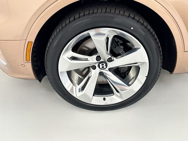 2026 Bentley Bentayga  - 23010475 - 28