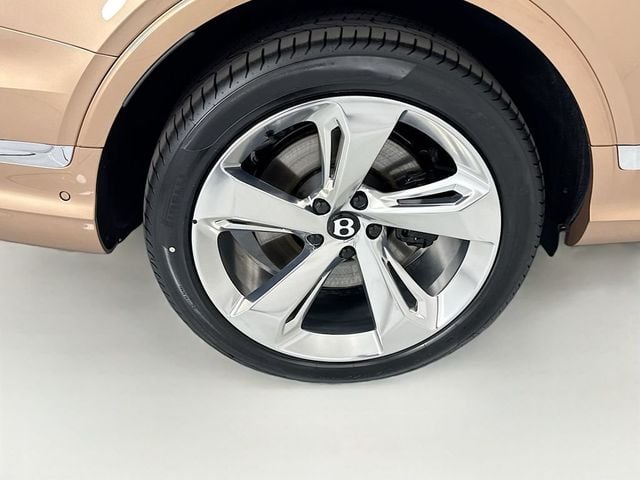 2026 Bentley Bentayga  - 23010475 - 31