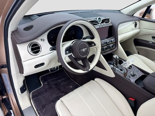 2026 Bentley Bentayga  - 23010475 - 8