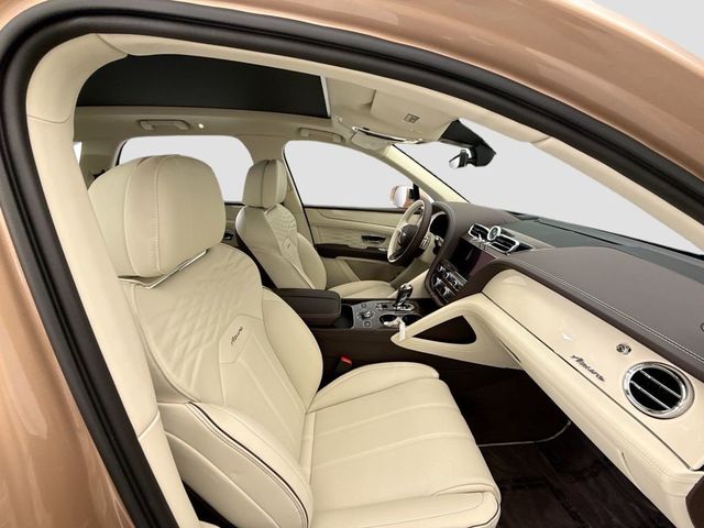 2026 Bentley Bentayga Azure V8 - 23010475 - 18