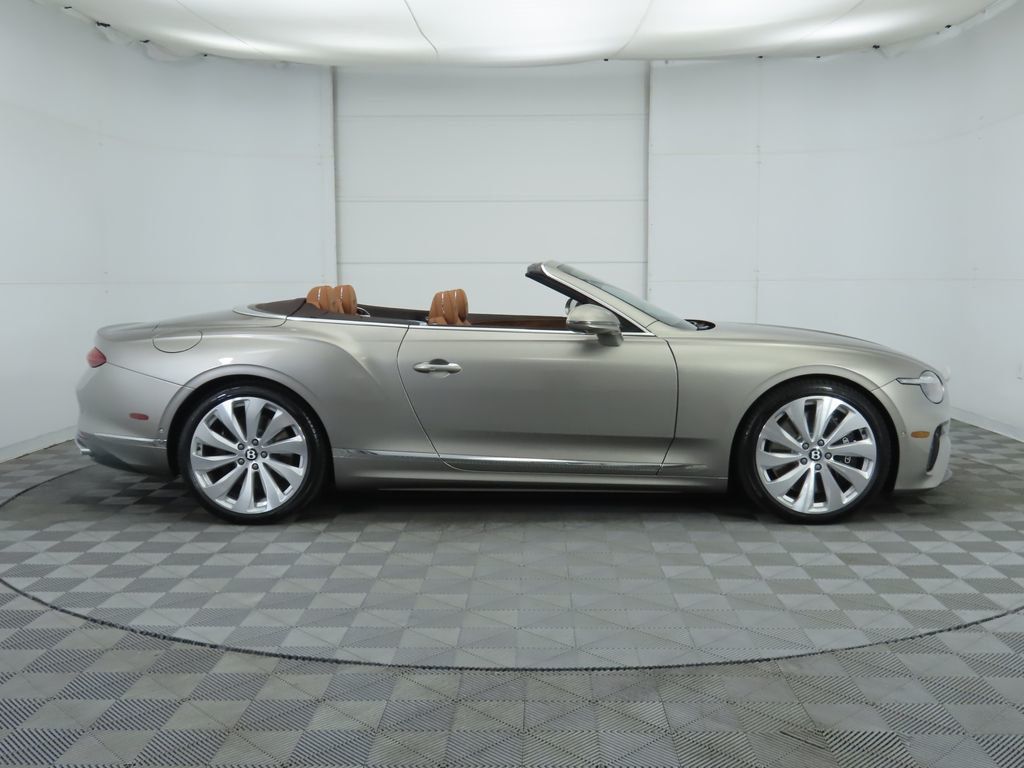 2026 Bentley Continental GTC photo 4