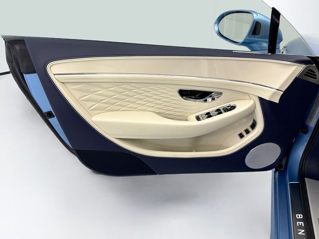 2026 Bentley Continental GT Azure - 23011288 - 22