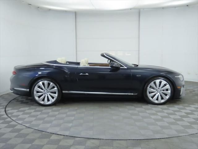 2026 Bentley Continental GTC Azure - 22946843 - 3