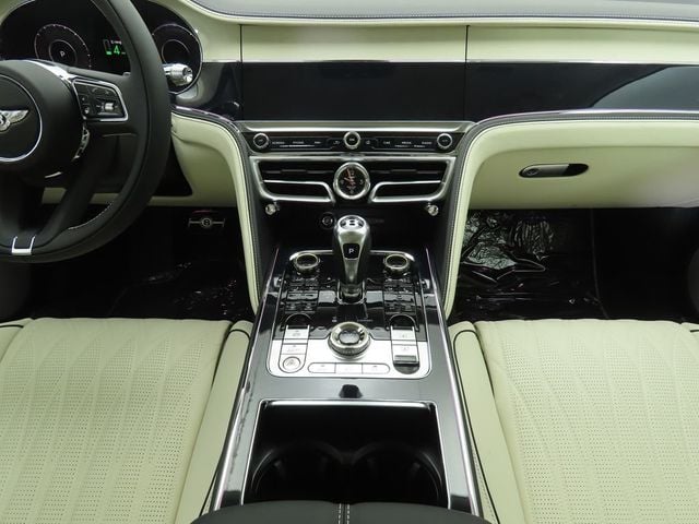 2026 Bentley Flying Spur Azure - 22909989 - 12
