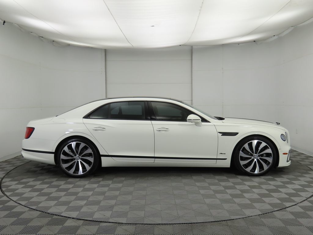 2026 Bentley Flying Spur Azure photo 4