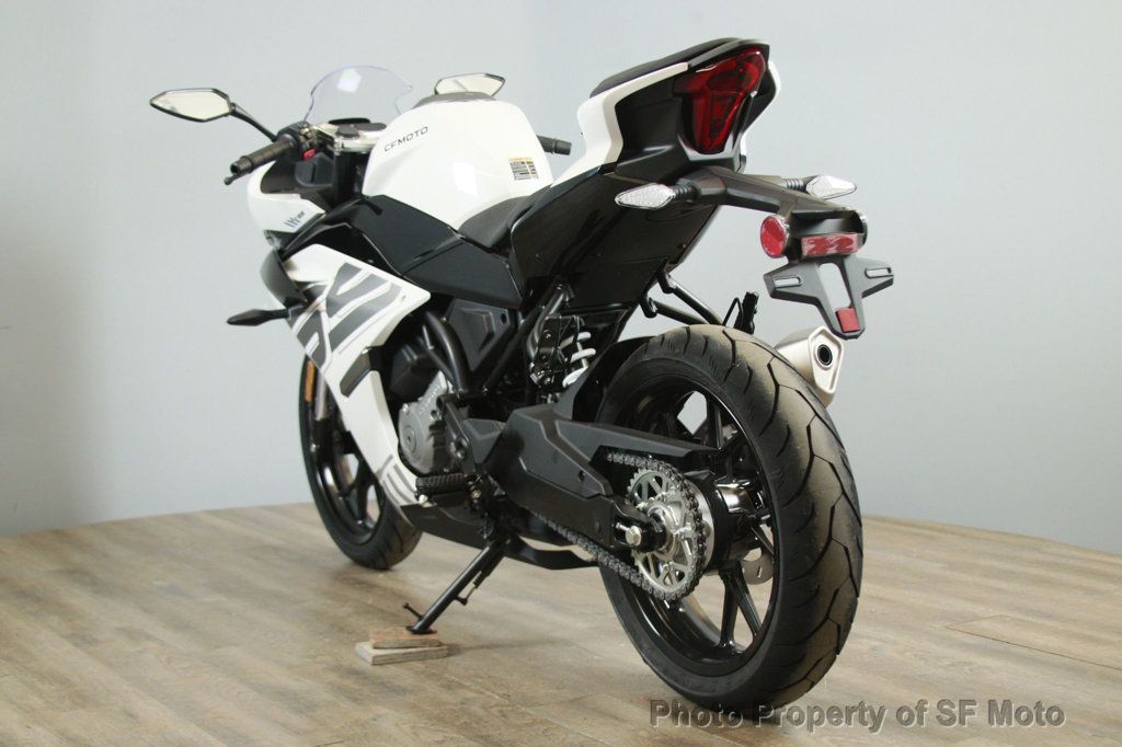2026 CFMOTO 300SS PRICE REDUCED! - 22953178 - 9