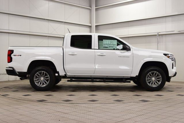 2026 Chevrolet Colorado 4WD Crew Cab LT - 22948691 - 8