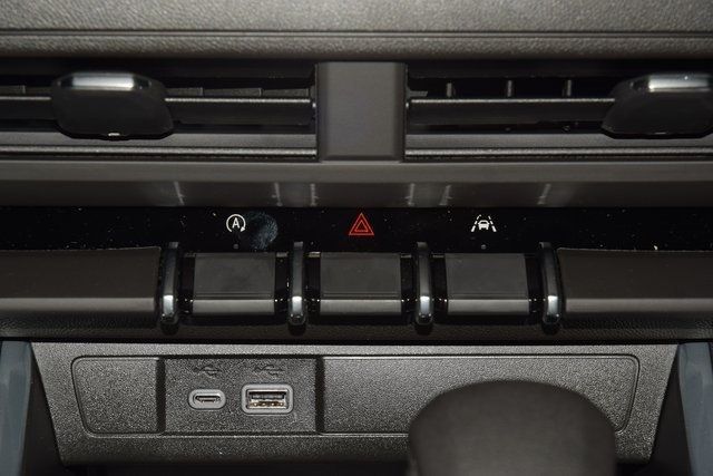 2026 Chevrolet Colorado 4WD Crew Cab Trail Boss - 22958942 - 33