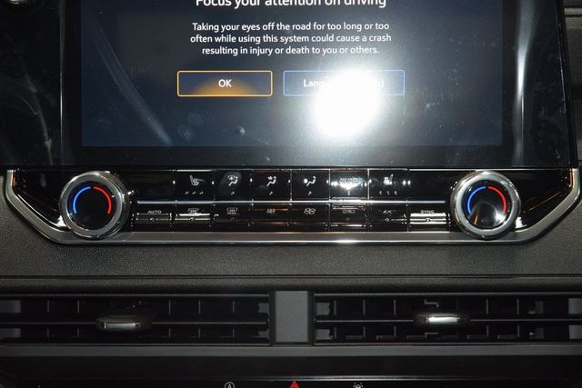 2026 Chevrolet Colorado 4WD Crew Cab Trail Boss - 22980822 - 31