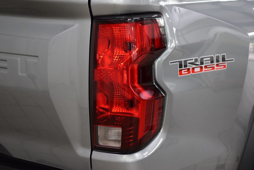 2026 Chevrolet Colorado 4WD Crew Cab Trail Boss - 23040196 - 18