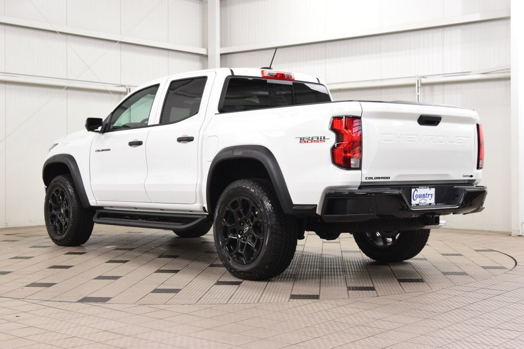 2026 Chevrolet Colorado 4WD Crew Cab Trail Boss - 23042065 - 9