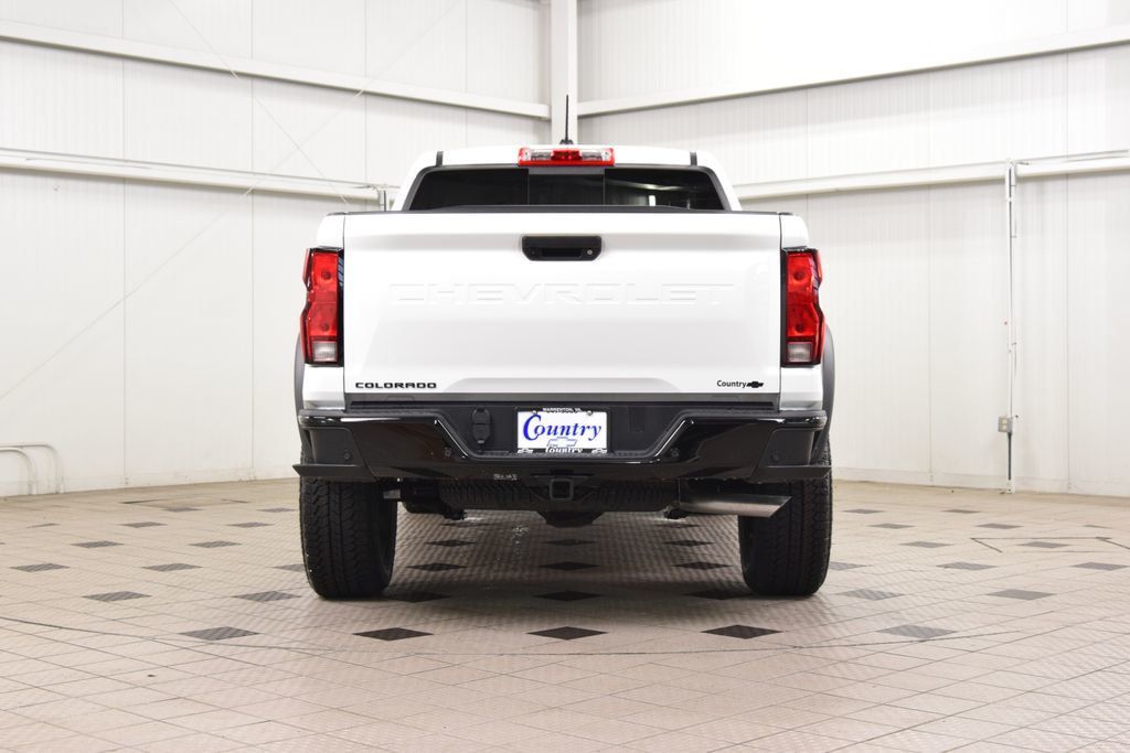 2026 Chevrolet Colorado 4WD Crew Cab Trail Boss - 23042065 - 10