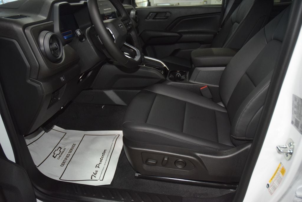 2026 Chevrolet Colorado 4WD Crew Cab Trail Boss - 23042065 - 41