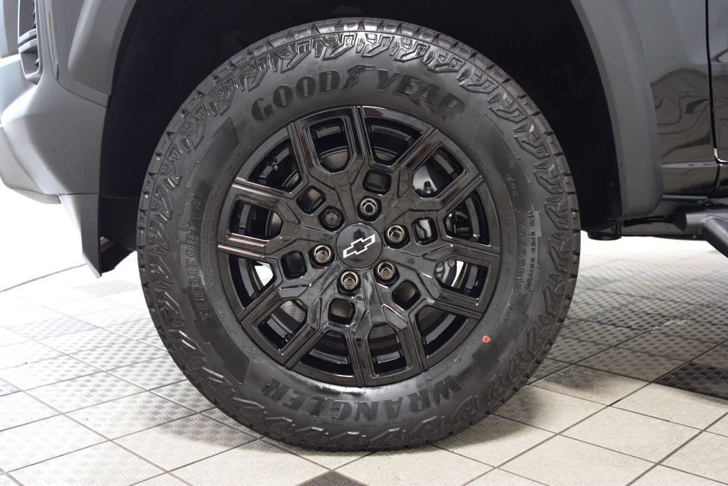 2026 Chevrolet Colorado 4WD Crew Cab Trail Boss - 23042067 - 25