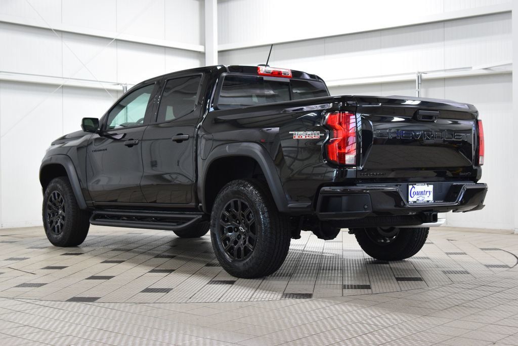 2026 Chevrolet Colorado 4WD Crew Cab Trail Boss - 23042067 - 5