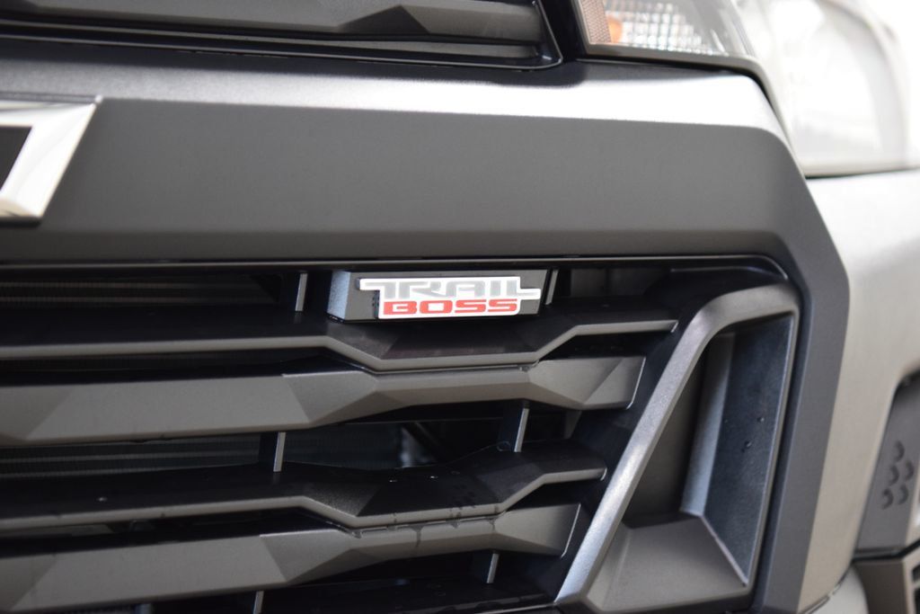 2026 Chevrolet Colorado 4WD Crew Cab Trail Boss - 23052337 - 13