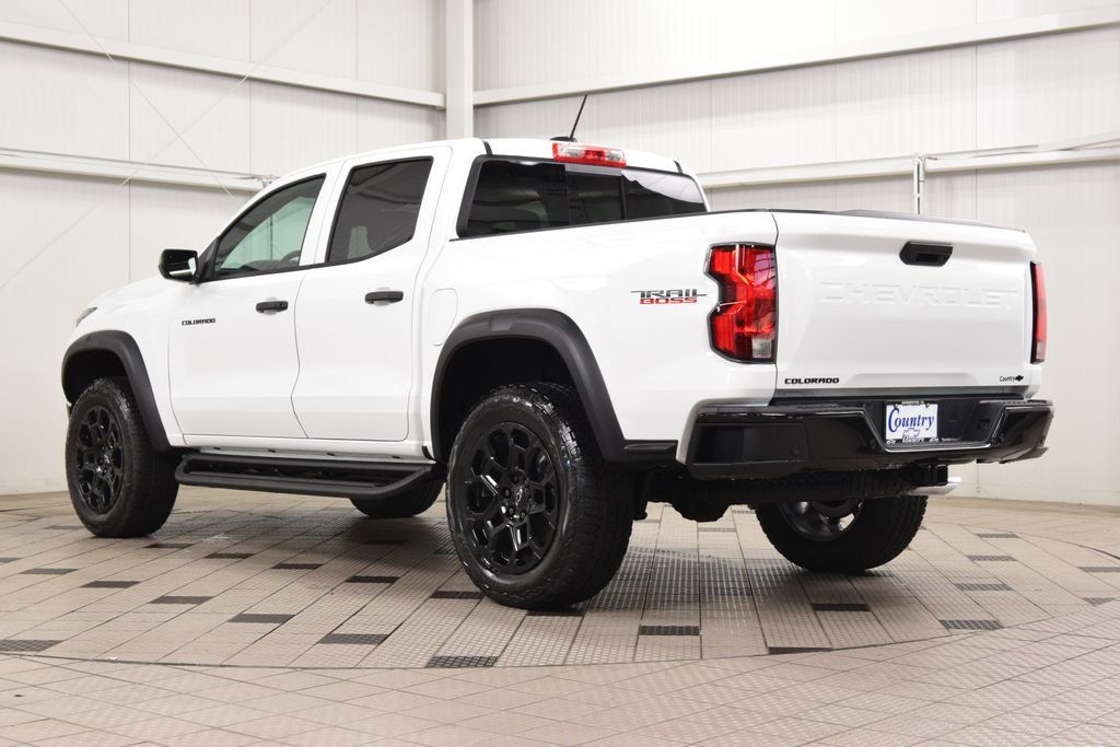2026 Chevrolet Colorado 4WD Crew Cab Trail Boss - 23052337 - 5