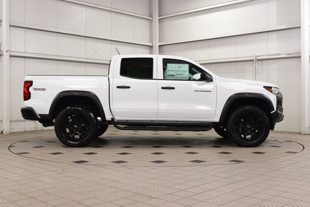 2026 Chevrolet Colorado 4WD Crew Cab Trail Boss - 23052337 - 8