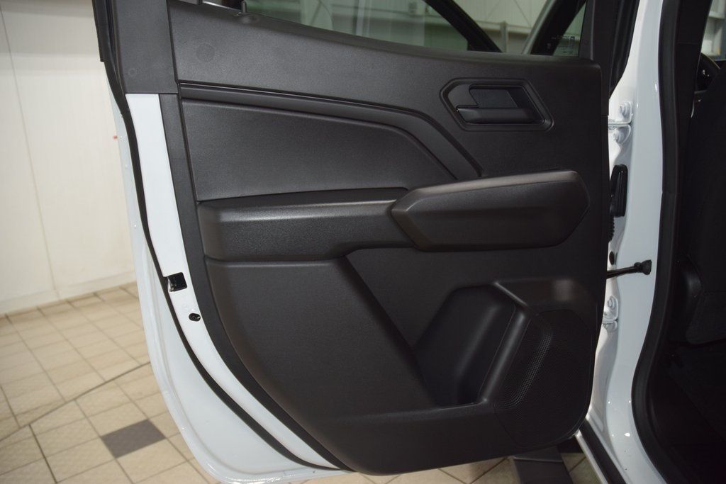 2026 Chevrolet Colorado 4WD Crew Cab WT - 22977331 - 41