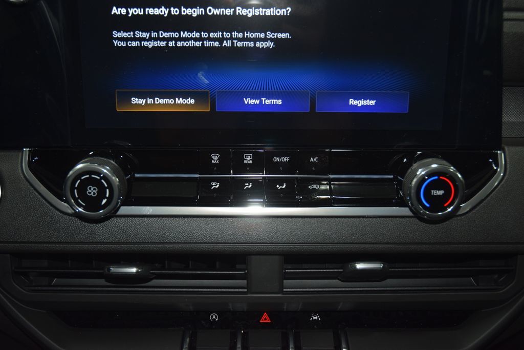 2026 Chevrolet Colorado 4WD Crew Cab WT - 23048065 - 29