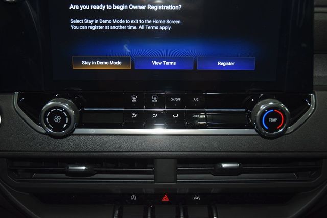 2026 Chevrolet Colorado 4WD Crew Cab WT - 23048065 - 29
