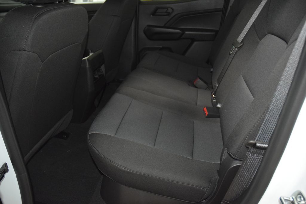 2026 Chevrolet Colorado 4WD Crew Cab WT - 23048065 - 40