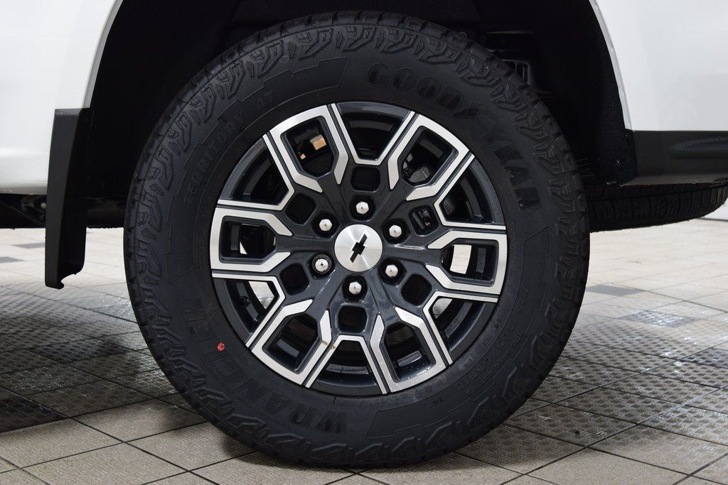 2026 Chevrolet Colorado 4WD Crew Cab Z71 - 22980809 - 26