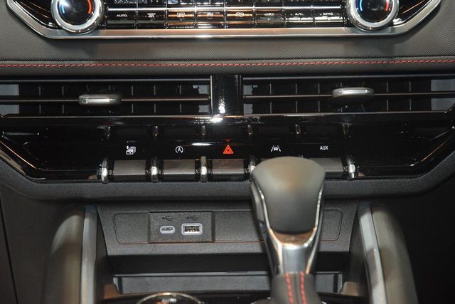 2026 Chevrolet Colorado 4WD Crew Cab Z71 - 22982444 - 32