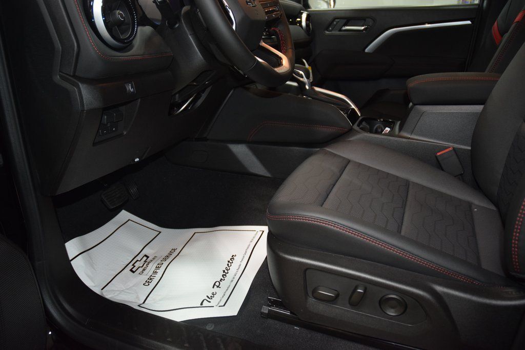 2026 Chevrolet Colorado 4WD Crew Cab Z71 - 22982444 - 39