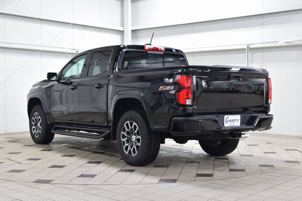 2026 Chevrolet Colorado 4WD Crew Cab Z71 - 22982444 - 5